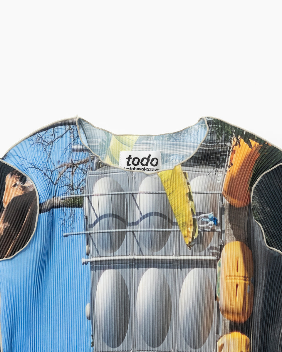 【23AW】<todo kotohayokozawa>ウェーブ グラフィックトップ